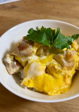 卵と鶏肉だけの☆ガチ親子丼-レシピのメイン写真