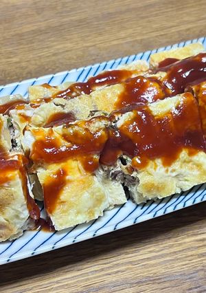 今日の晩御飯!油揚げとひき肉の月見ハンバーグ風-レシピのメイン写真