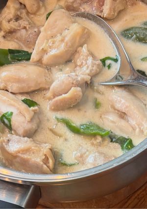 鶏肉のココナッツクリーム煮（バジル大量消費）-レシピのメイン写真