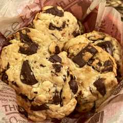 A picture of ア一モンドチョコチャンククッキー.