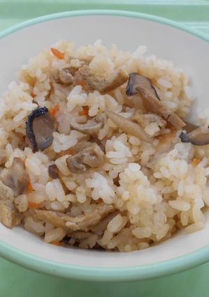 鶏ごぼうご飯★小山市給食-レシピのメイン写真