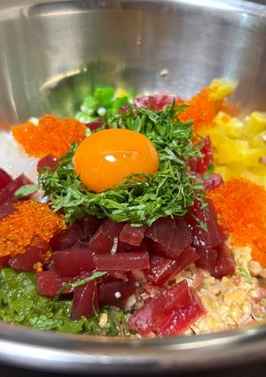 彩り鮮やか♪海鮮ばくだん　ネバネバ丼-レシピのメイン写真