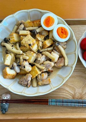 鶏肉と厚揚げ・しめじの炒め🍳-レシピのメイン写真