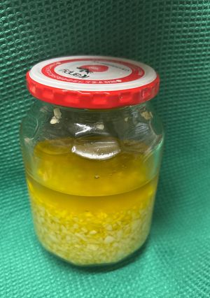 ニンニク大量消費！ニンニクのオイル漬け-レシピのメイン写真
