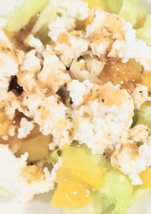 レタスカッテージチーズ桃サラダ-レシピのメイン写真