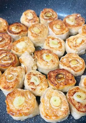 鶏ミンチの白ネギ巻き巻き-レシピのメイン写真