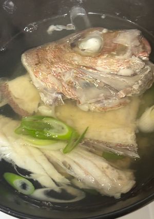 至福の一杯！鯛のアラの潮汁😋-レシピのメイン写真