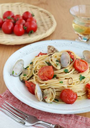 白ワイン香る♪あさりとミニトマトのパスタ-レシピのメイン写真