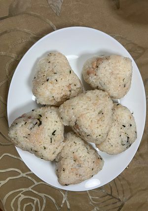 タラコと海苔とツナのおにぎり-レシピのメイン写真