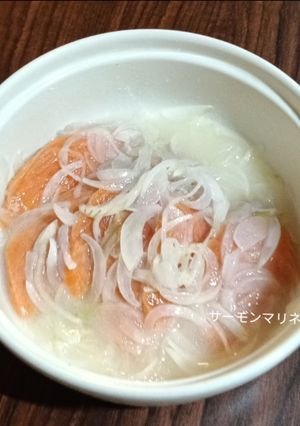 新玉ねぎとサーモンのマリネ-レシピのメイン写真