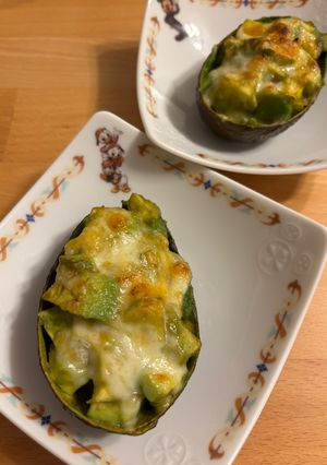 焼きアボカド-レシピのメイン写真