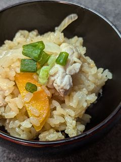 土鍋で作る☆鶏もも肉の炊き込みご飯-レシピのメイン写真