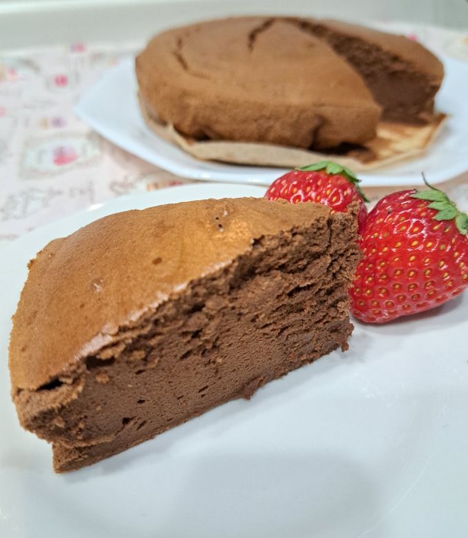 ヨーグルトで濃厚米粉のガトーショコラ♡-レシピのメイン写真