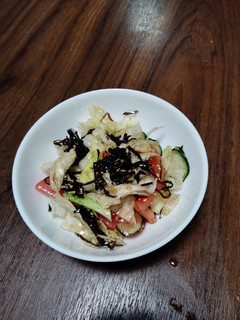 レタスときゅうりとトマトの塩昆布あえ-レシピのメイン写真