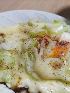ねぎチーズ目玉焼き※簡単朝ご飯-レシピのメイン写真