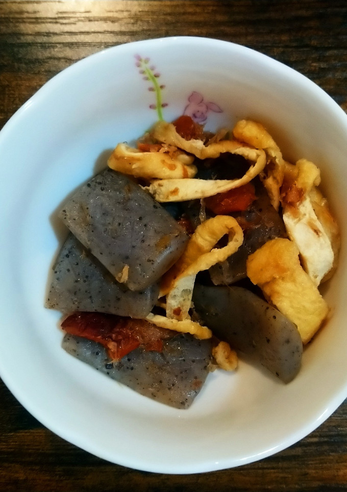 こんにゃくと薄揚げの梅肉炒め-レシピのメイン写真