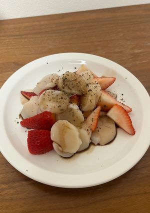 ホタテといちごのバルサミコカルパッチョ-レシピのメイン写真
