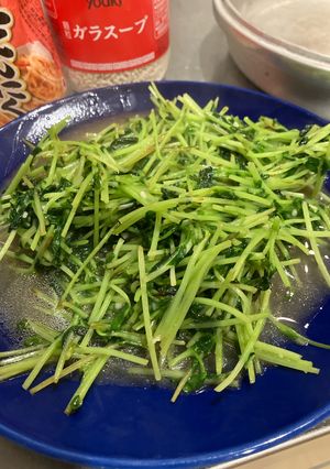 豆苗の炒め物-レシピのメイン写真