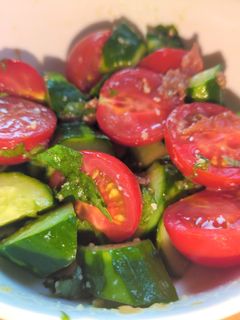 夏におすすめ♡きゅうりとトマトの和え物-レシピのメイン写真