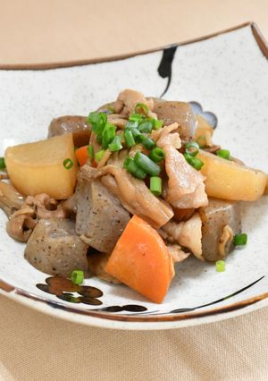 豚バラ大根とこんにゃくの煮物-レシピのメイン写真