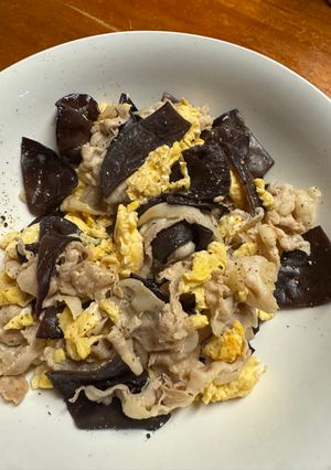 豚肉と生きくらげの卵炒め-レシピのメイン写真