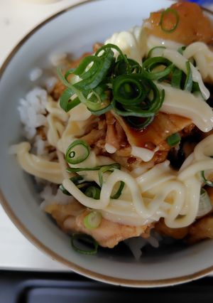 鶏ソテー活用　焼き肉のたれマヨご飯-レシピのメイン写真