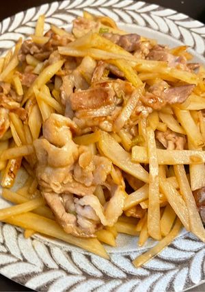 じゃがいもと豚肉炒め🥔🐷-レシピのメイン写真