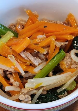 ピビンバそぼろ丼-レシピのメイン写真