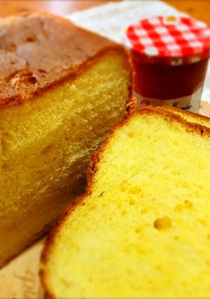 (HB)超リッチ☆卵色の贅沢食パン☆-レシピのメイン写真