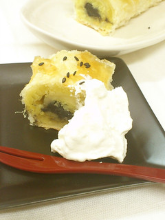 さつまいもと胡麻あんのロールパイ-レシピのメイン写真