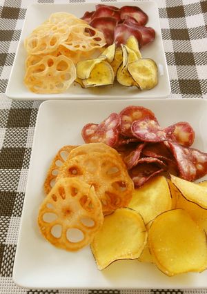 野菜チップス☆揚げる揚げないお好みで♪-レシピのメイン写真