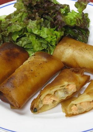 ころころエビと鮭とチーズ入り春巻きみそ味-レシピのメイン写真