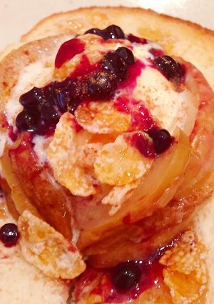 焼きリンゴのブルーベリーハニートースト-レシピのメイン写真