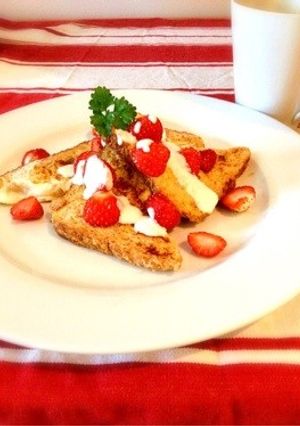 すぐ☆フレンチトースト～ヨーグルトソース-レシピのメイン写真