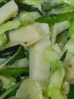 かまぼことキャベツの塩麹炒め-レシピのメイン写真