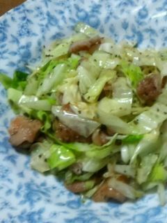 ささっ!と…鶏皮とキャベツの塩バジル炒め-レシピのメイン写真