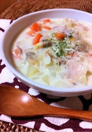 クラムチャウダー☆隠し味でコクUP-レシピのメイン写真