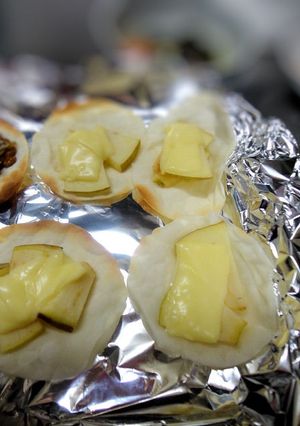 残った餃子の皮で★リンゴのチーズ焼き-レシピのメイン写真