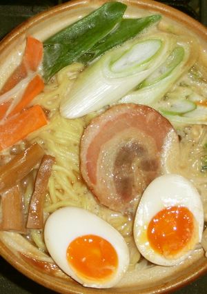 ずぼらママの焼きそば麺で鍋焼きラーメン-レシピのメイン写真