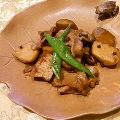 รูปของ 豚肉里芋サット煮物