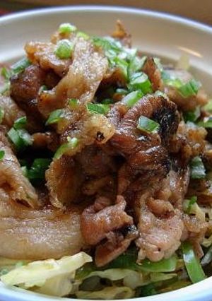 甘ダレで!　豚コマ丼-レシピのメイン写真