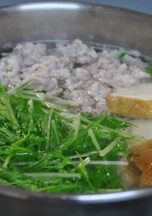 豚バラと水菜と厚揚げの３点おかず鍋-レシピのメイン写真