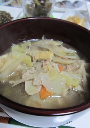 ツナ缶で作る★お義父さんのせんべい汁-レシピのメイン写真