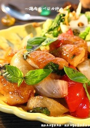 ■タイの定番料理♪鶏肉のバジル炒め■-レシピのメイン写真