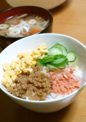 ダイエットこうやで、そぼろ丼!(^^)!-レシピのメイン写真