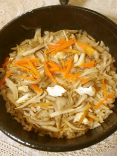 ごぼうと生姜の炊き込みご飯-レシピのメイン写真