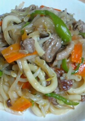 ボリュームあり焼きうどん-レシピのメイン写真
