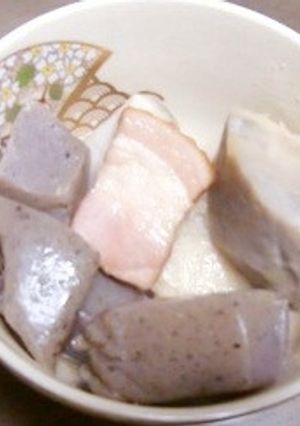 里芋（親いも）とベーコン+蒟蒻の煮物-レシピのメイン写真