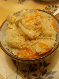 きのこの炊き込みご飯-レシピのメイン写真