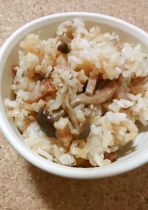 きのことベーコンの混ぜご飯-レシピのメイン写真